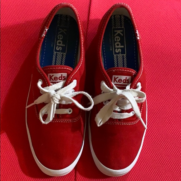 red keds womens